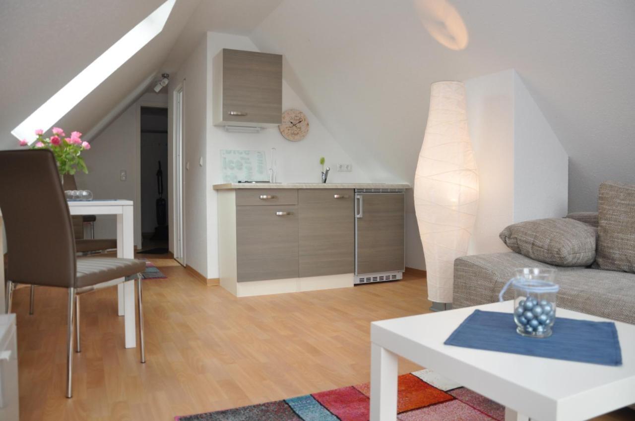 Ferienhaus Müritzzauber / 1 Zimmer Dachgeschoss-Appartement Röbel Exterior foto