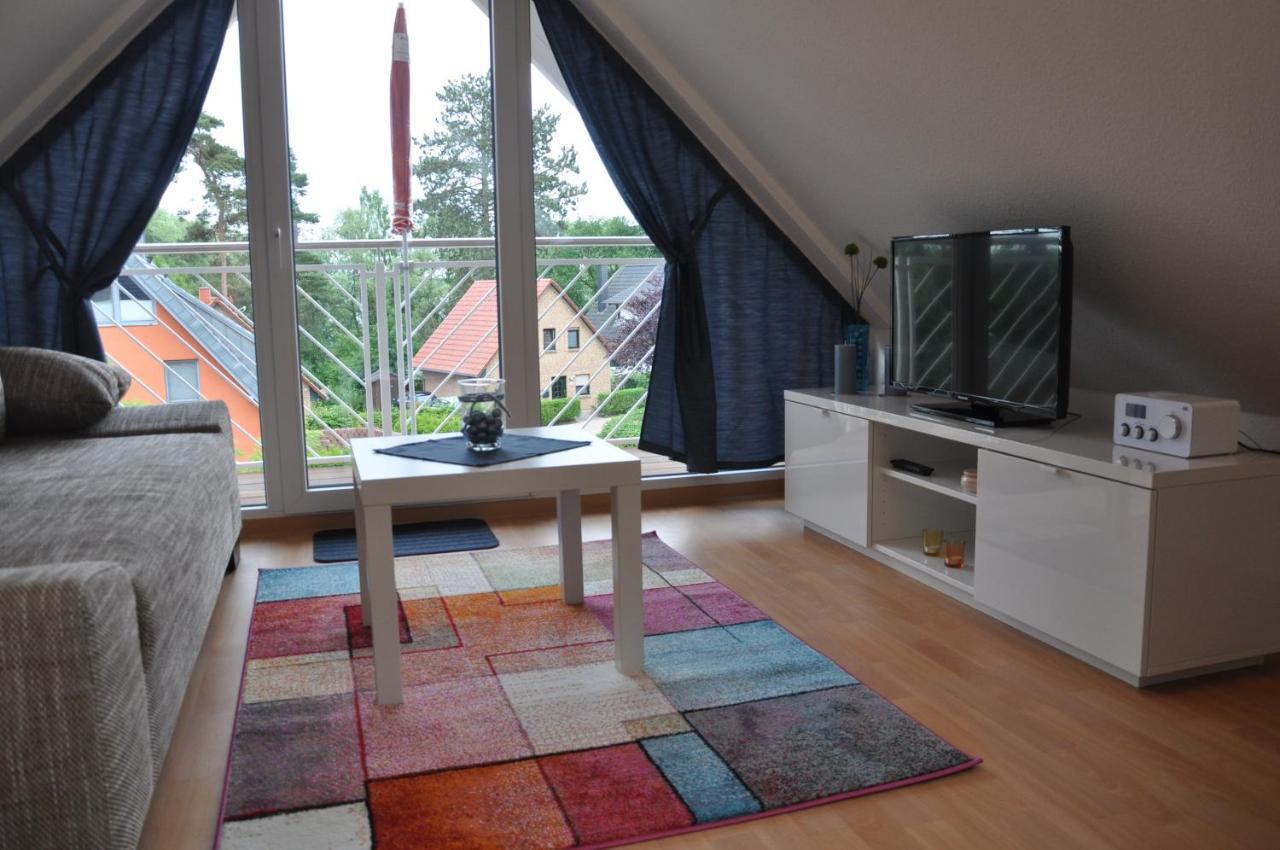 Ferienhaus Müritzzauber / 1 Zimmer Dachgeschoss-Appartement Röbel Exterior foto